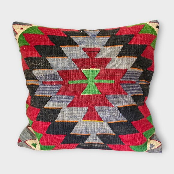 Handmade Kilim pillow, Morocco - Picture 1 of 4